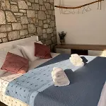 Anasa Rustic * كولومبيا