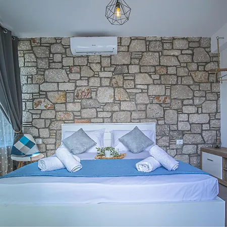Anasa Rustic Hébergement de vacances Kolymbia