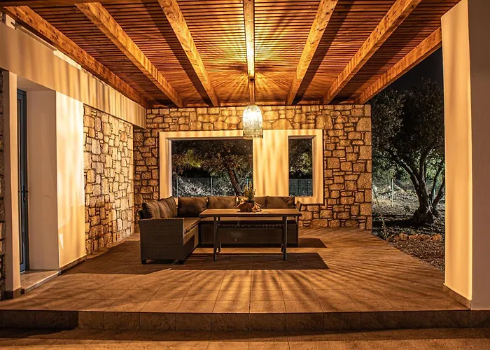 Villa Anasa Rustic *